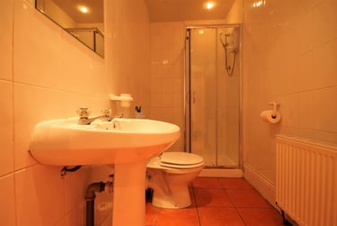 6 bed house, St Georges Terrace, Jesmond, Newcastle, NE22DN - Image 8